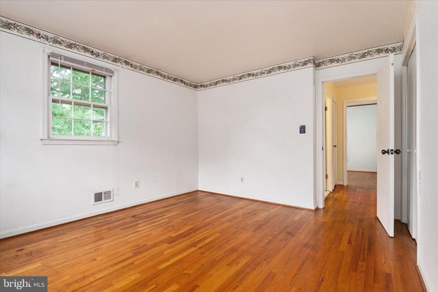 609 KENSINGTON AVE, Severna Park, MD 21146