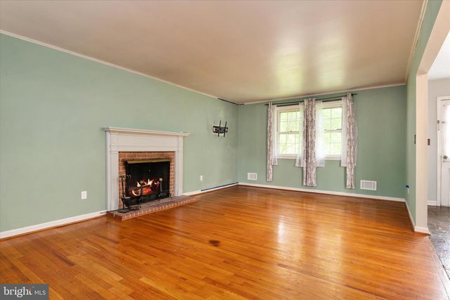 609 KENSINGTON AVE, Severna Park, MD 21146