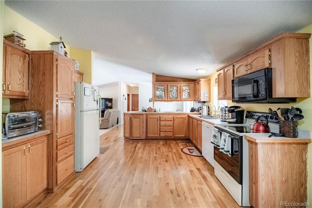 2675 Pikes Peak Drive, Florissant, CO 80816