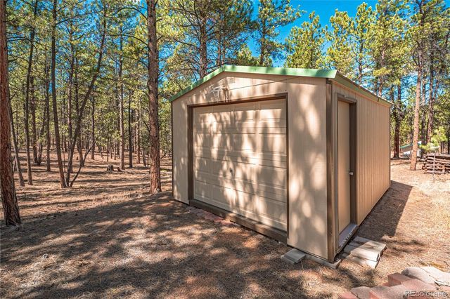 2675 Pikes Peak Drive, Florissant, CO 80816