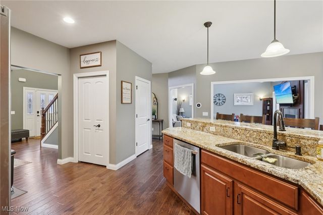 8060 Rainbow Drive, Concord, OH 44077