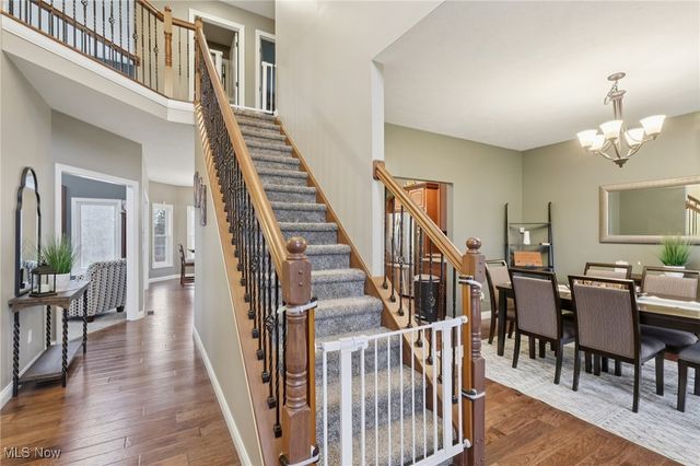 8060 Rainbow Drive, Concord, OH 44077