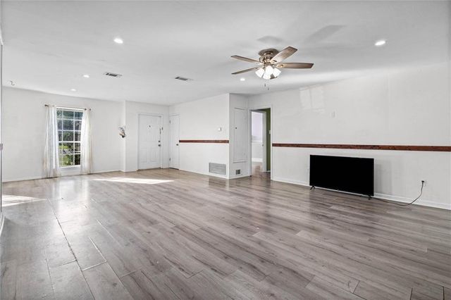 3016 Colburn Drive, Mobile, AL 36606