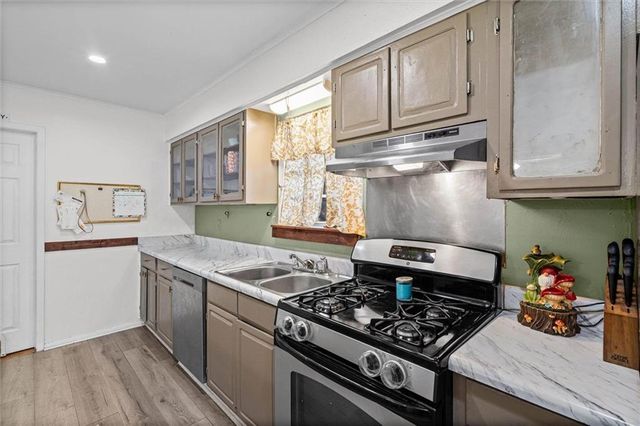 3016 Colburn Drive, Mobile, AL 36606