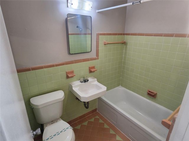 487 1ST STREET S 205, St Petersburg, FL 33701