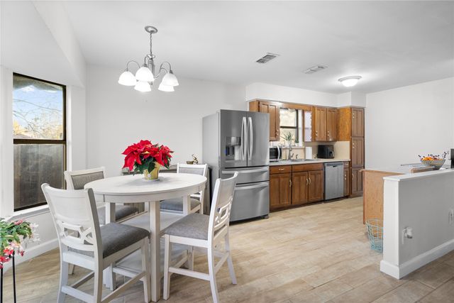 8236 Lara Lane, Watauga, TX 76148