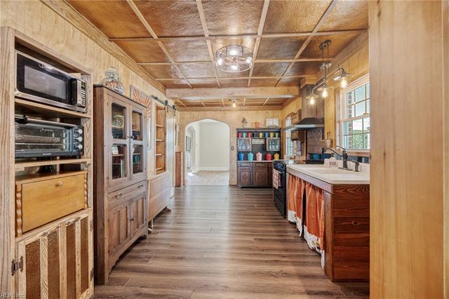 17314 Jolly CIR, Windsor, VA 23487