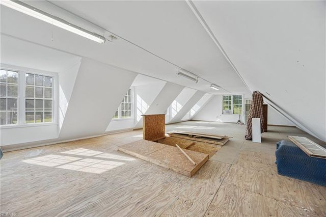 17314 Jolly CIR, Windsor, VA 23487