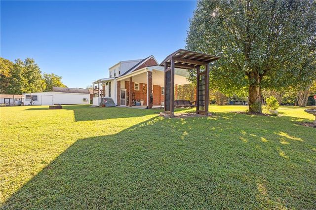 17314 Jolly CIR, Windsor, VA 23487