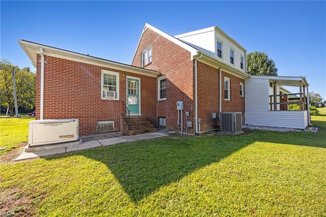 17314 Jolly CIR, Windsor, VA 23487
