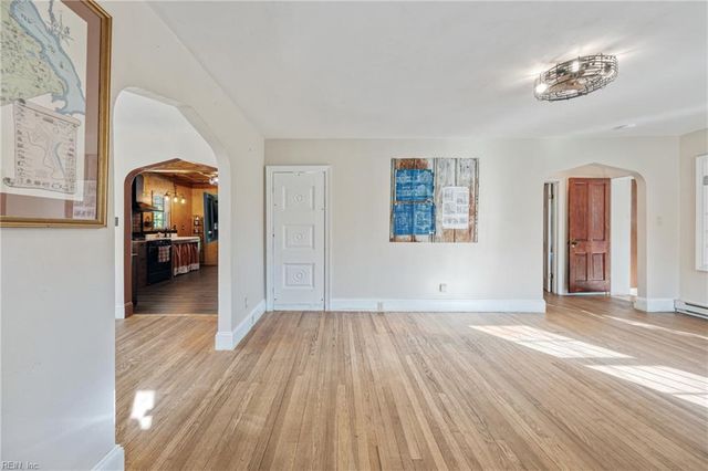 17314 Jolly CIR, Windsor, VA 23487