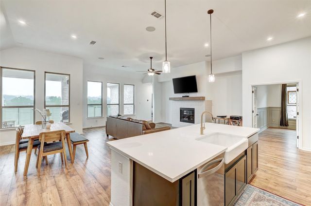 1117 Spring Gulch LN, Georgetown, TX 78628