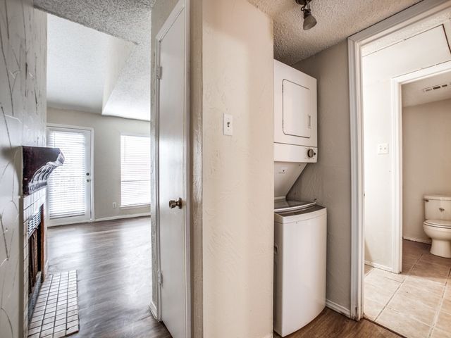 9839 Walnut Street 207, Dallas, TX 75243
