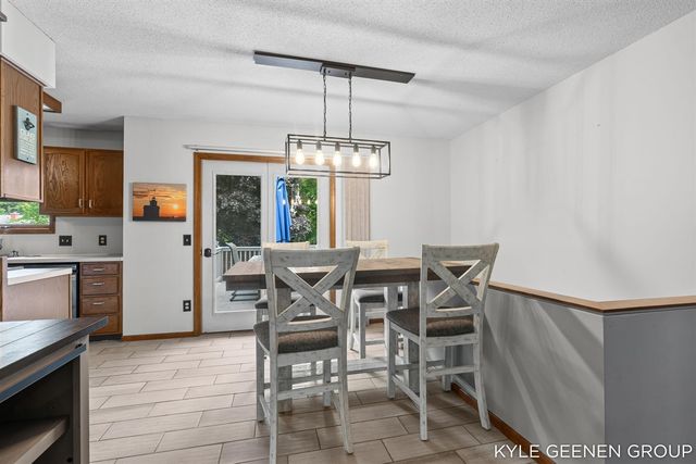 345 Woodland Avenue, Holland, MI 49424