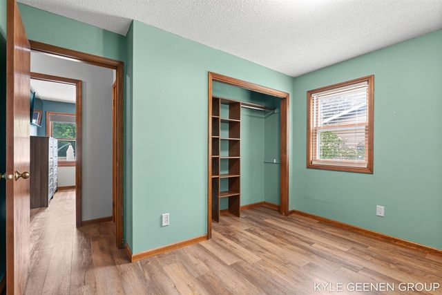 345 Woodland Avenue, Holland, MI 49424
