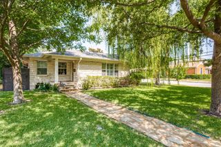 7627 Robin Road, Dallas, TX 75209