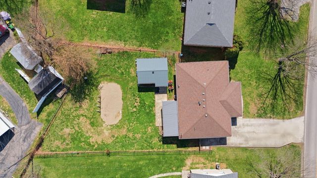 2366 Ironworks Road, Winchester, KY 40391