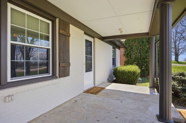 2366 Ironworks Road, Winchester, KY 40391