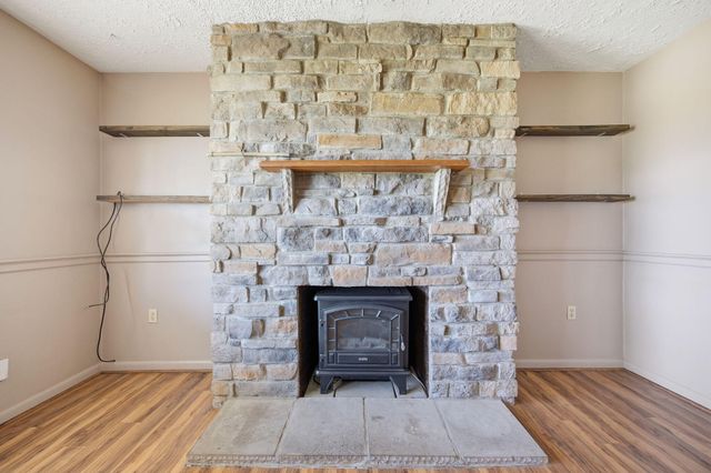 2366 Ironworks Road, Winchester, KY 40391