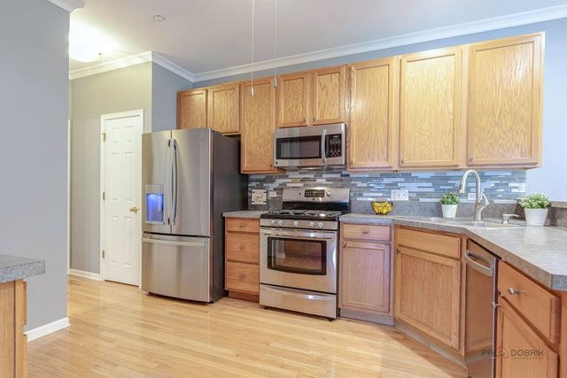1880 Maureen Drive 1880, Hoffman Estates, IL 60192