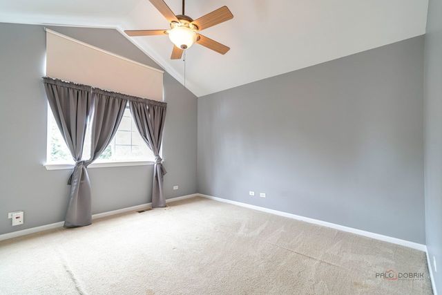 1880 Maureen Drive 1880, Hoffman Estates, IL 60192