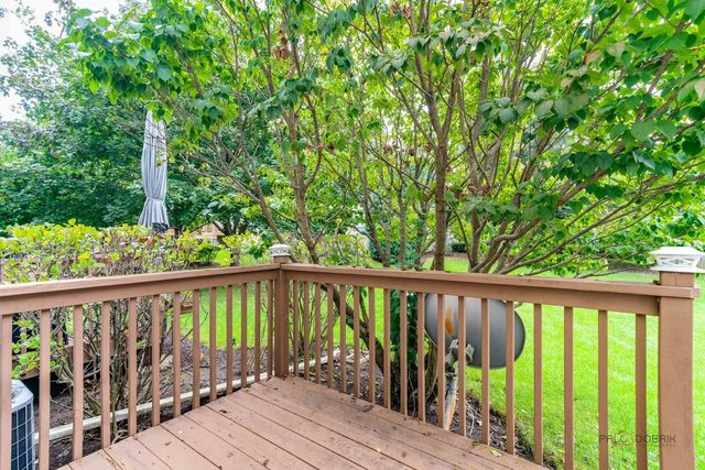 1880 Maureen Drive 1880, Hoffman Estates, IL 60192