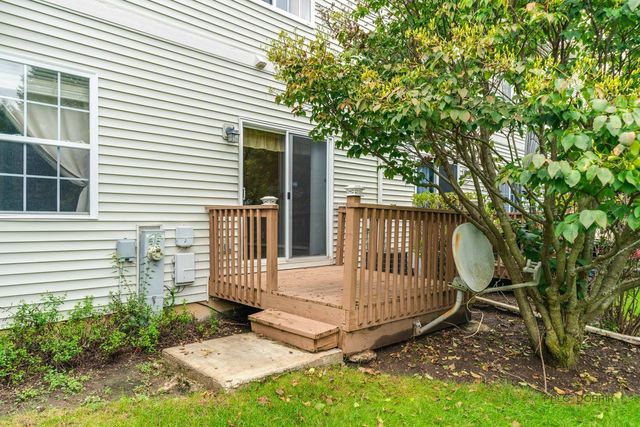 1880 Maureen Drive 1880, Hoffman Estates, IL 60192
