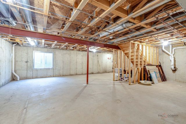1880 Maureen Drive 1880, Hoffman Estates, IL 60192