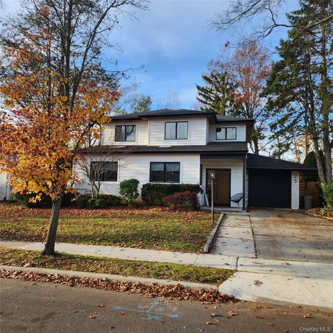 25 Lewis Lane, Port Washington, NY 11050