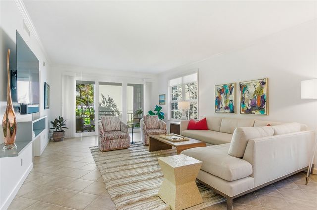 200 Sable Oak Lane 204, Vero Beach, FL 32963