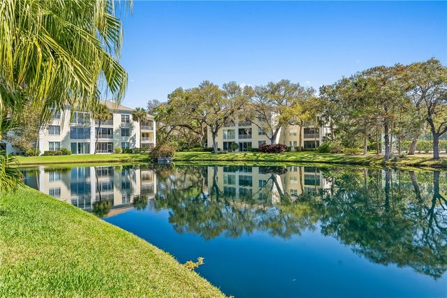 200 Sable Oak Lane 204, Vero Beach, FL 32963