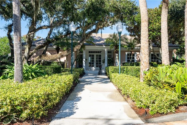 200 Sable Oak Lane 204, Vero Beach, FL 32963