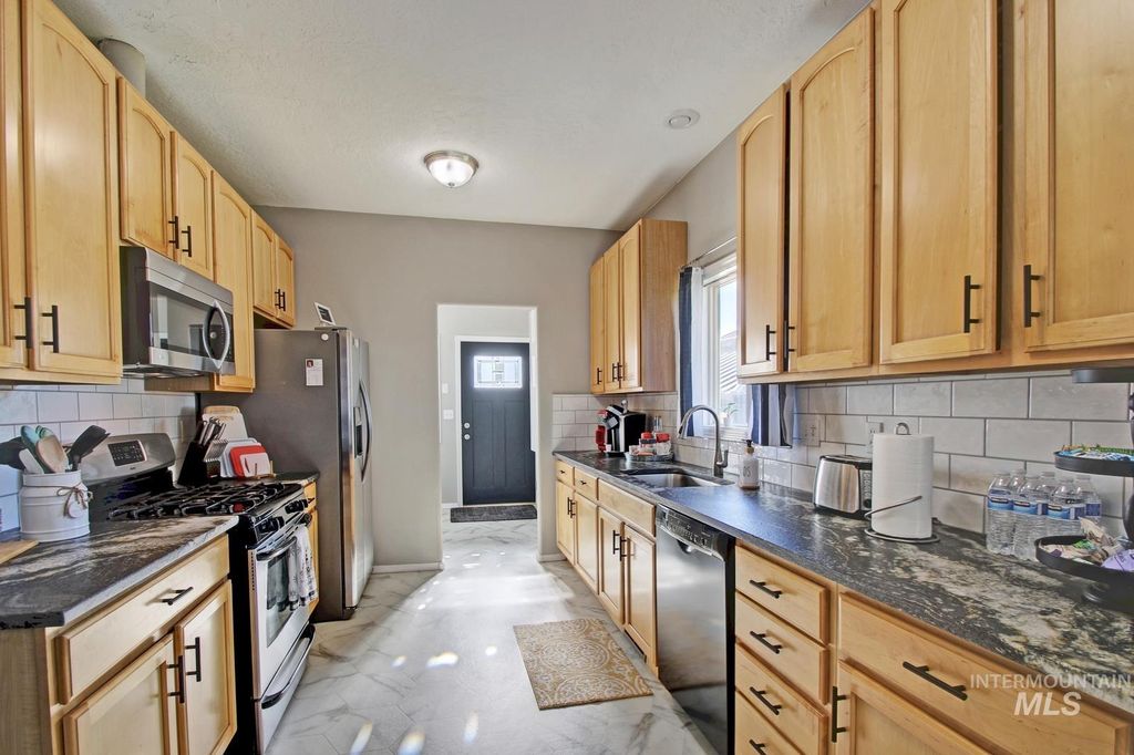 8565 S Ten Mile Rd, Meridian, ID 83642 photo 3