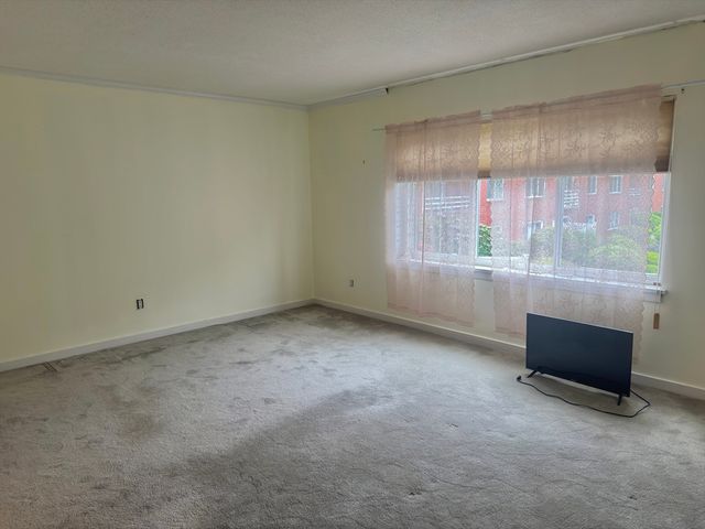 282 Place Lane 282, Woburn, MA 01801