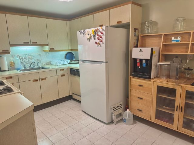 282 Place Lane 282, Woburn, MA 01801