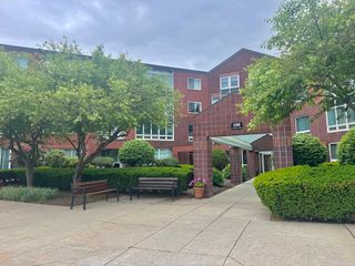 282 Place Lane 282, Woburn, MA 01801