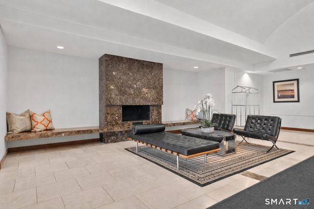 25 Forest Street 15E, Stamford, CT 06901