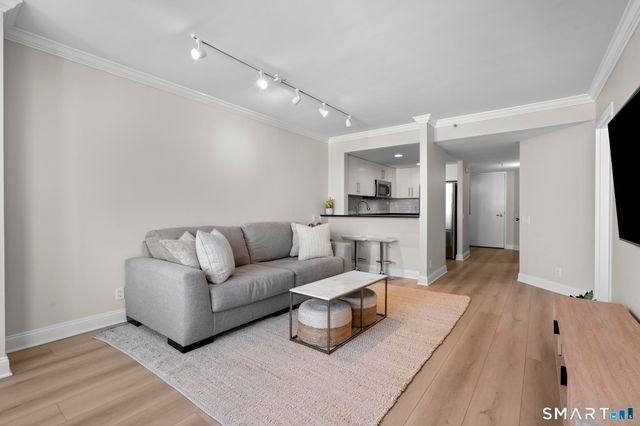 25 Forest Street 15E, Stamford, CT 06901