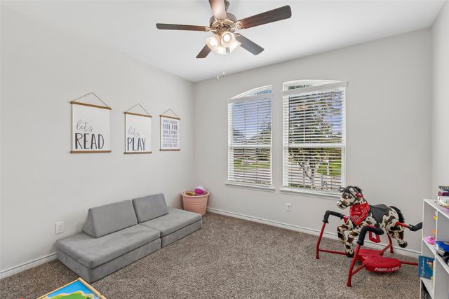 11231 Hawks Landing Drive, Aubrey, TX 76227