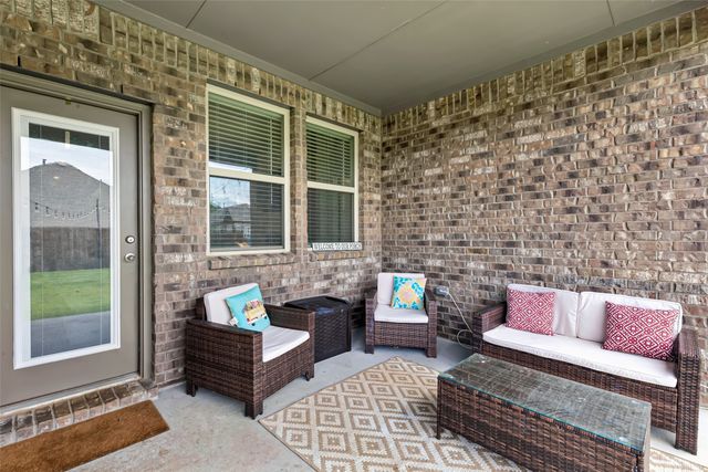 11231 Hawks Landing Drive, Aubrey, TX 76227