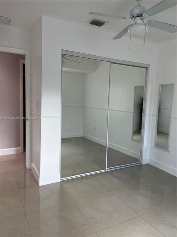 6661 SW 137th Ct 8D, Miami, FL 33183