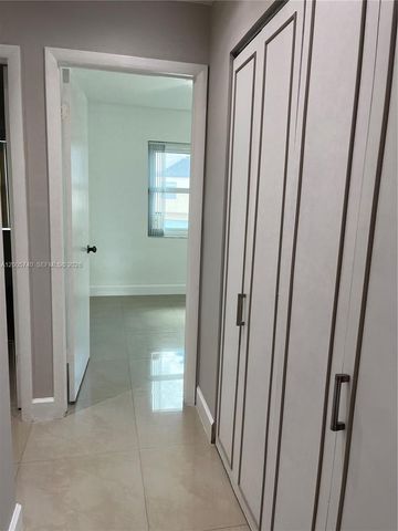 6661 SW 137th Ct 8D, Miami, FL 33183