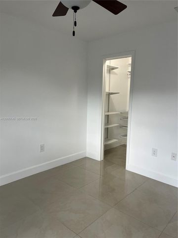 6661 SW 137th Ct 8D, Miami, FL 33183