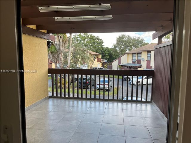 6661 SW 137th Ct 8D, Miami, FL 33183