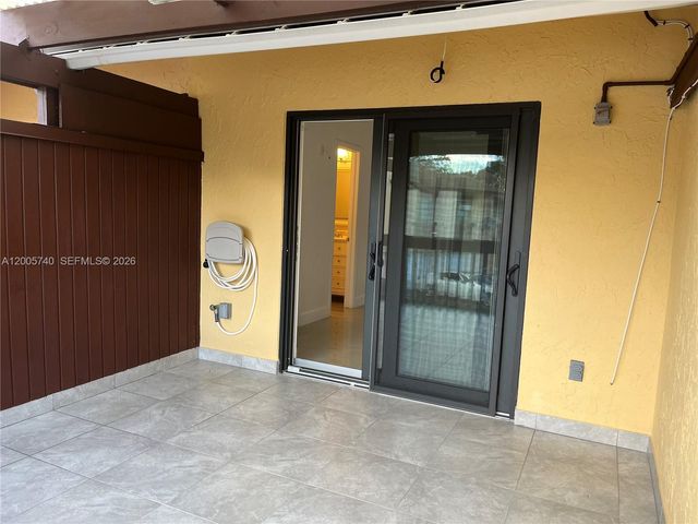 6661 SW 137th Ct 8D, Miami, FL 33183