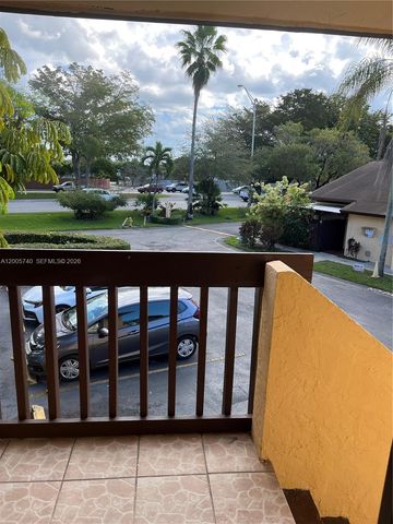 6661 SW 137th Ct 8D, Miami, FL 33183