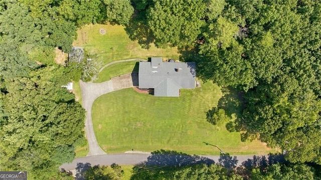 6470 Samoa Way, Flowery Branch, GA 30542