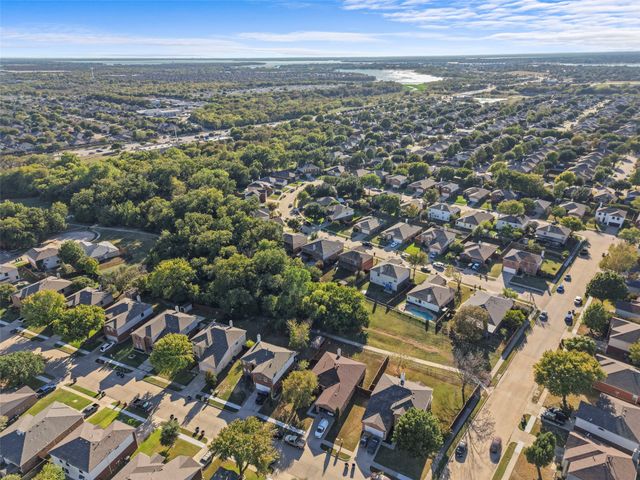 2337 Magnolia Drive, Little Elm, TX 75068