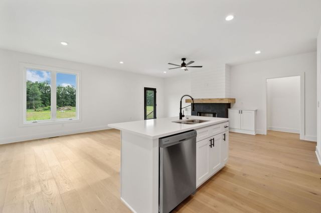 811 Oconnor St, Smithville, TN 37166