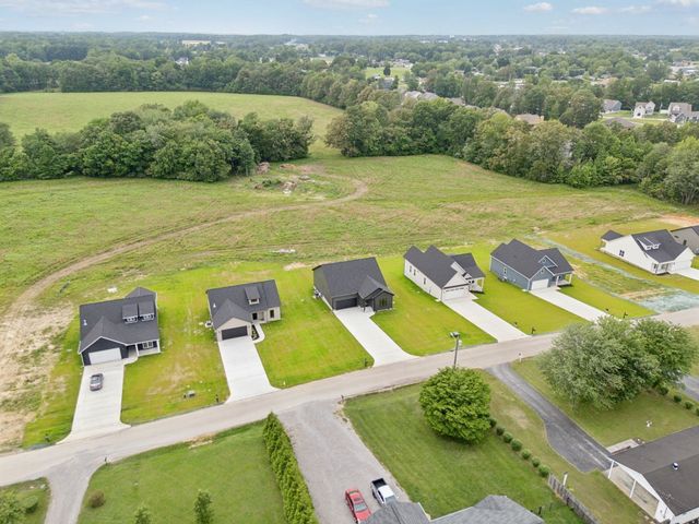 811 Oconnor St, Smithville, TN 37166